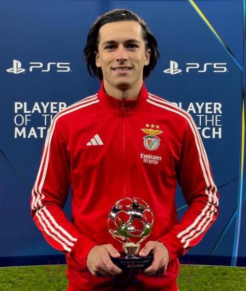 马卡:安帅首要目标留在皇马&为冠军奋战 马卡:安帅首要目标留在皇马&为冠军奋战